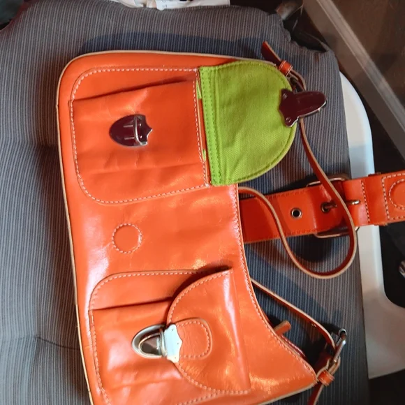 Hype Orange Leather Shoulder Bag - Picture 6 of 9